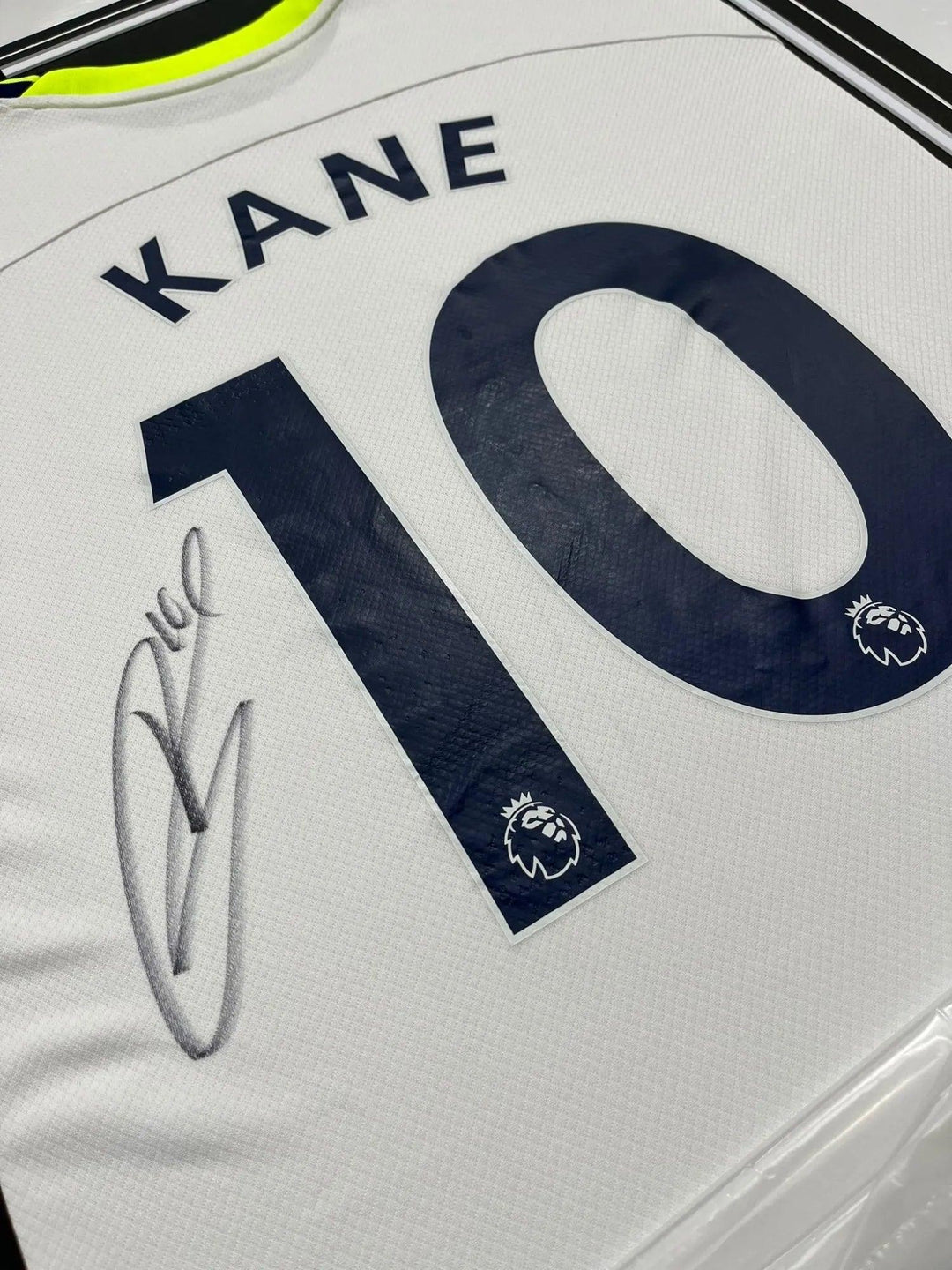 Harry Kane 10 Tottenham Hotspur 2021-2022 - Signed Soccer Shirt | Firma Stella