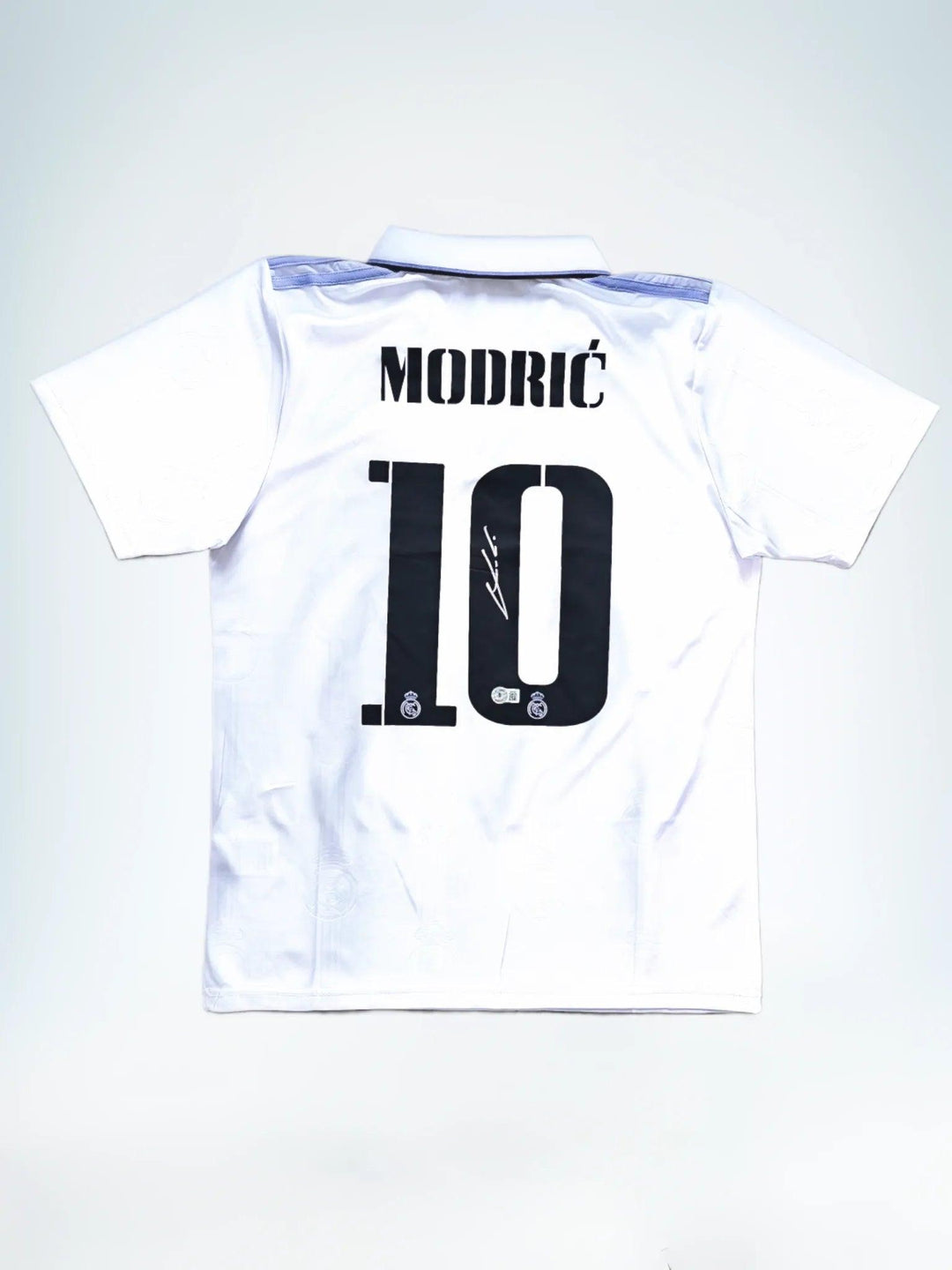 Luka Modric 10 Real Madrid 2022-2023 Home - Signed Soccer Shirt | LaLiga Champion