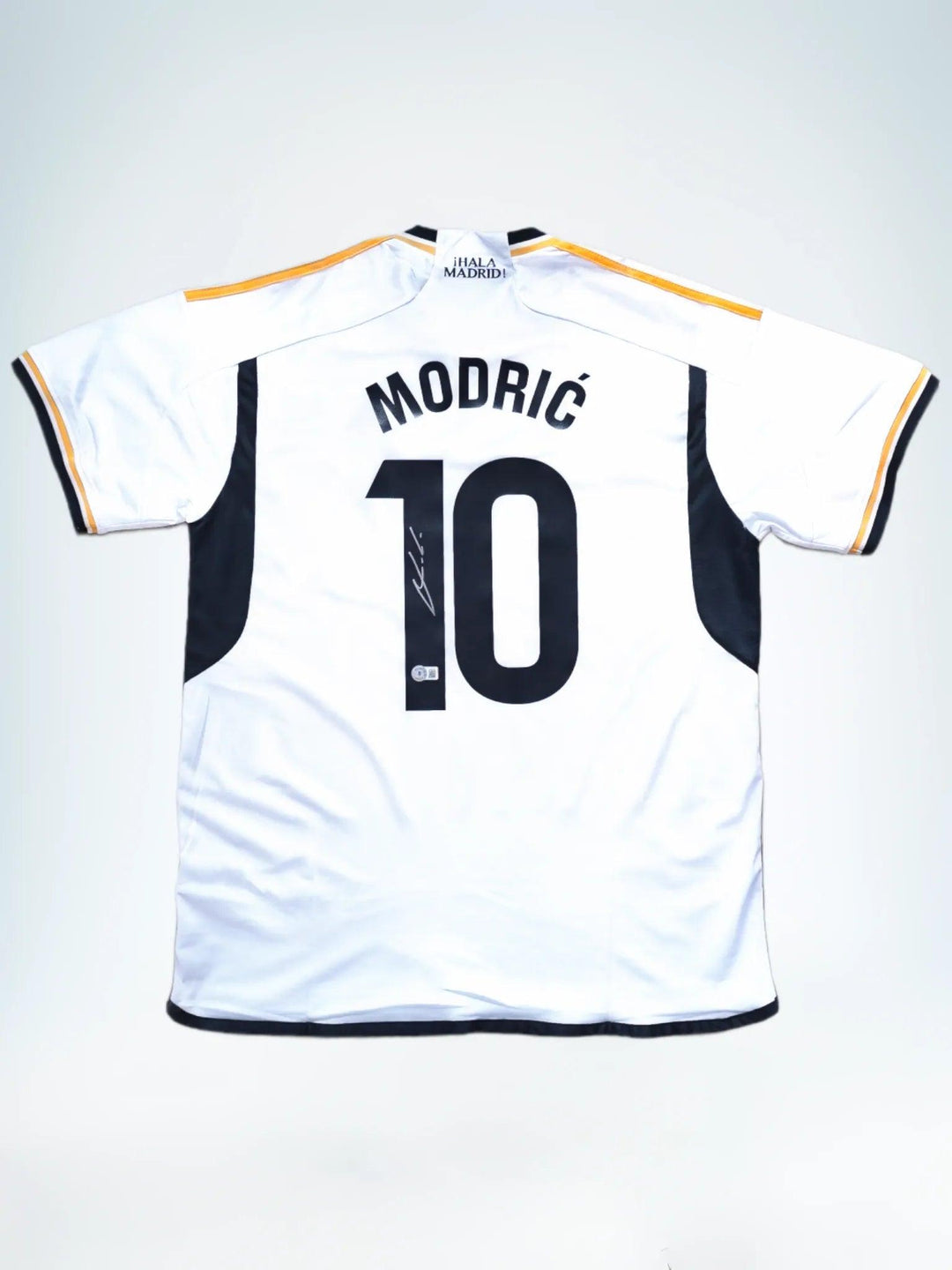 Luka Modric 10 Real Madrid 2023-2024 Home - Signed Football Shirt | Beckett COA