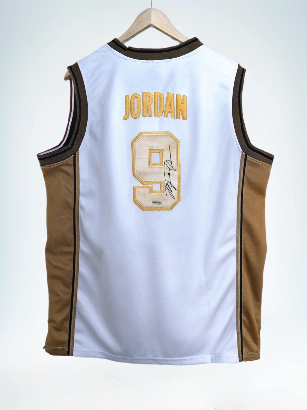 Michael Jordan 9 USA Olympics 1992 Dream Team - Signed Gold Jersey | Upper Deck UDA