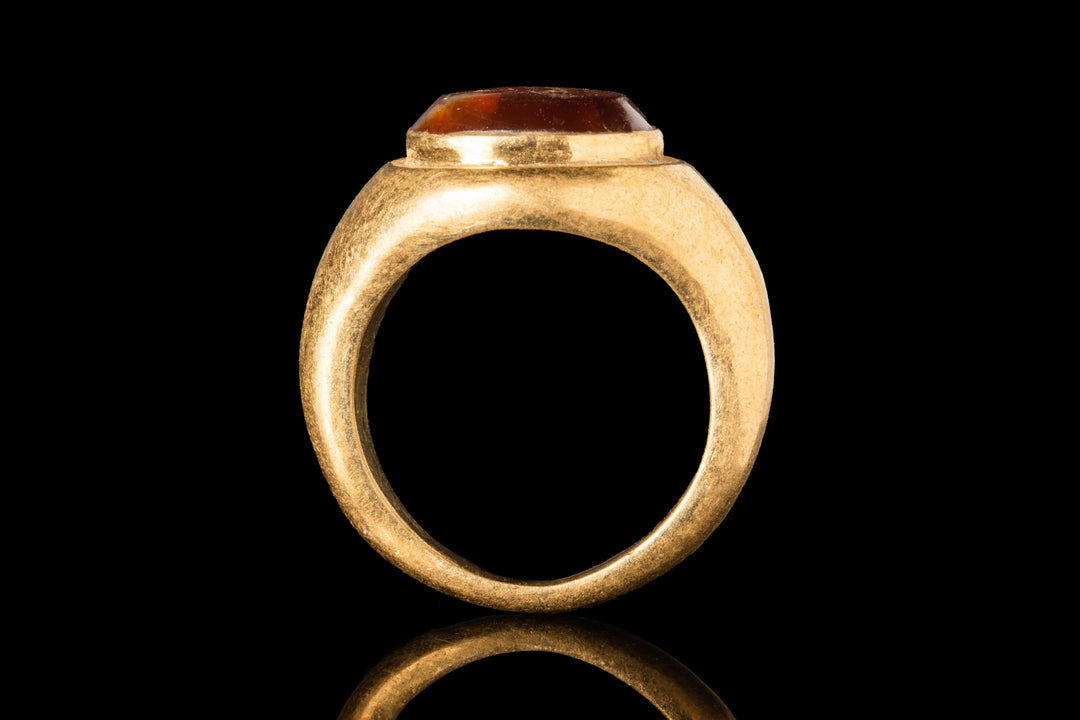 Roman Empire Large Gold Ring with Carnelian | Victory Intaglio